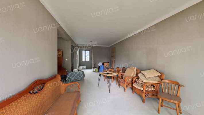 伊美尚品二手房实景图