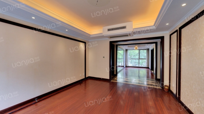 鲁信长春花园二手房实景图