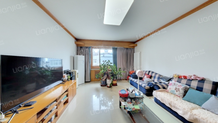 纬二路8号院二手房实景图