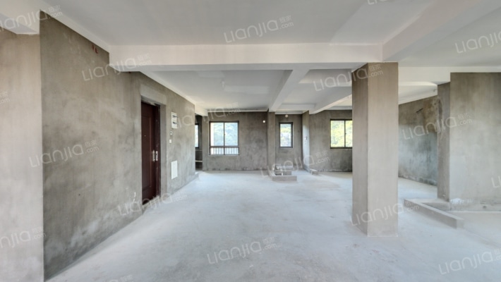 湖山一品花苑二期二手房实景图