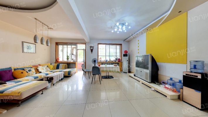 辛甸花园卫生局宿舍二手房实景图