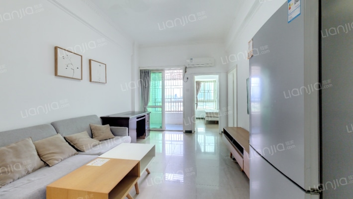 蓝天绿都家园二手房实景图