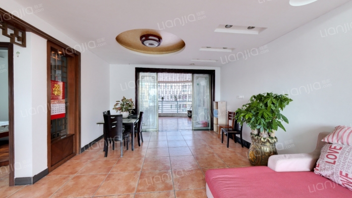 中环大厦二手房实景图