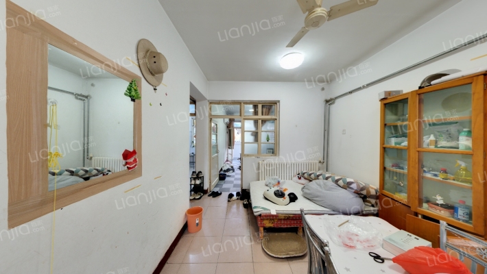 山师五宿舍二手房实景图