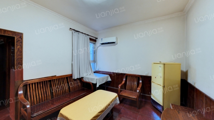 石坪村二手房实景图