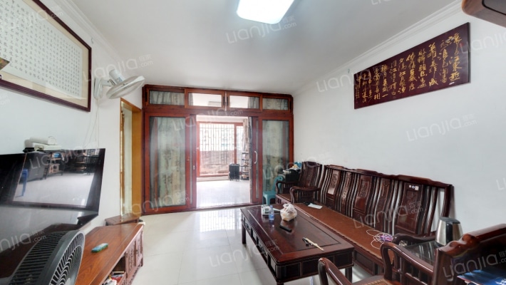 雷圳大厦二手房实景图