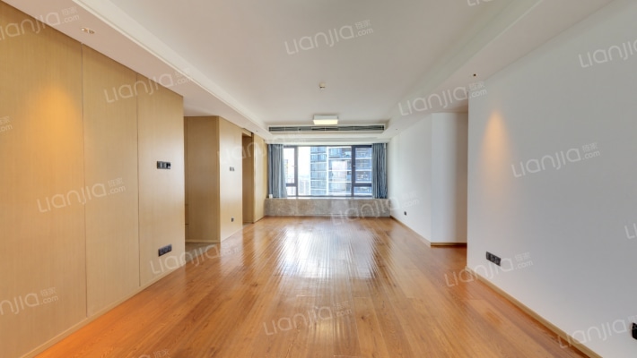 半岛城邦花园三期二手房实景图