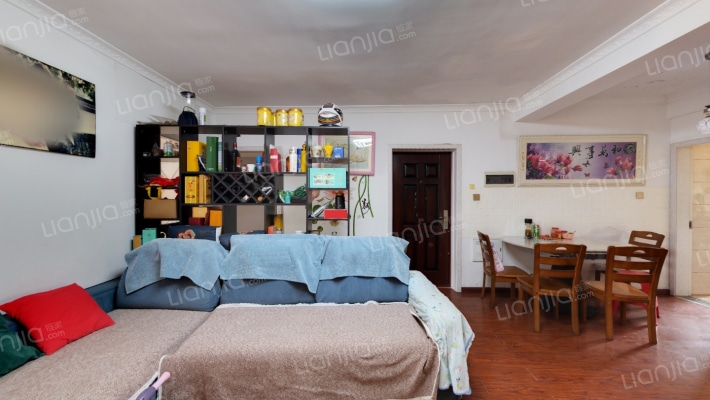 江南庭园二手房实景图