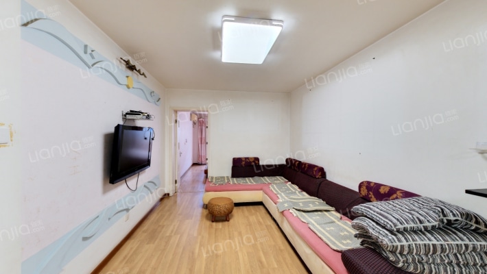 堤中里二手房实景图