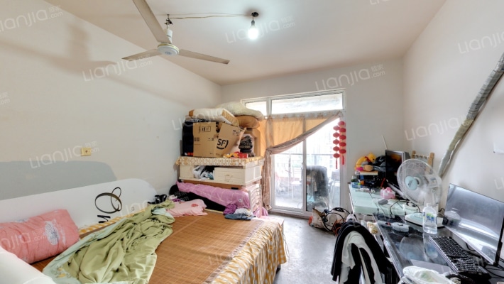 国基城邦逸墅二手房实景图