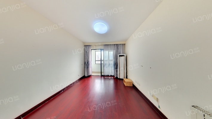 惠灵顿河庭花苑二手房实景图