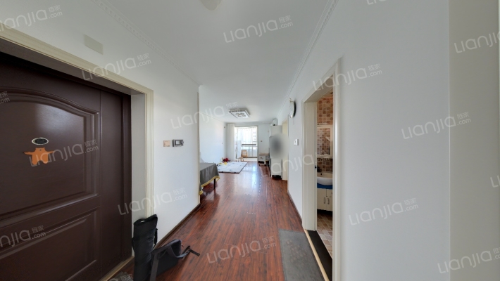 水岸蓝庭二手房实景图