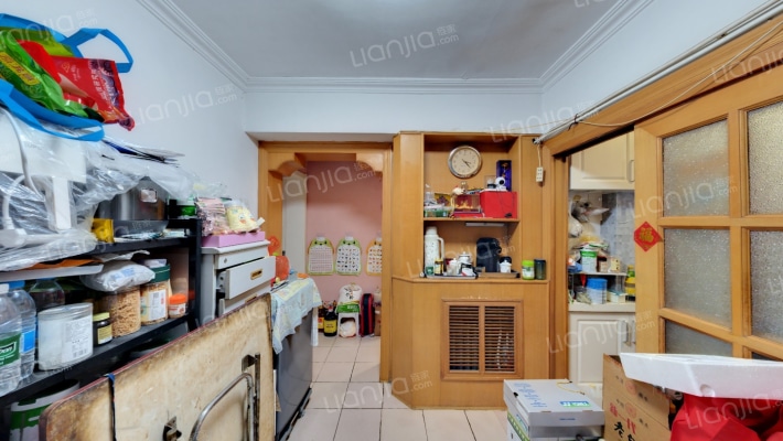 濒开里二手房实景图