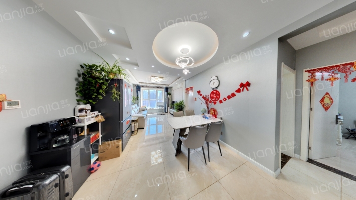 融创中央学府东区二手房实景图