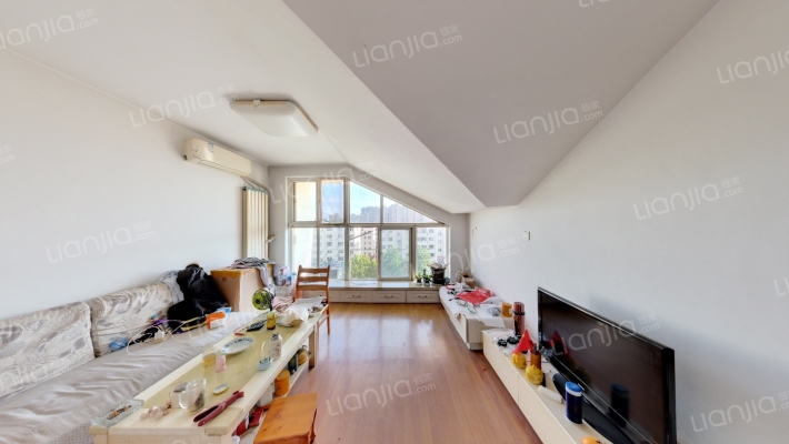 钱塘江路69、81、99号二手房实景图