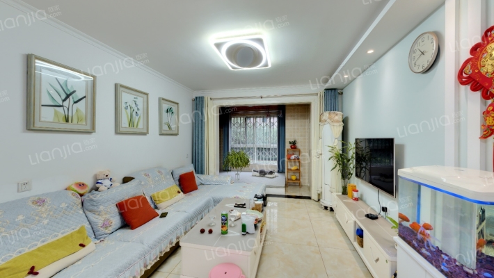 国宾中央区二手房实景图