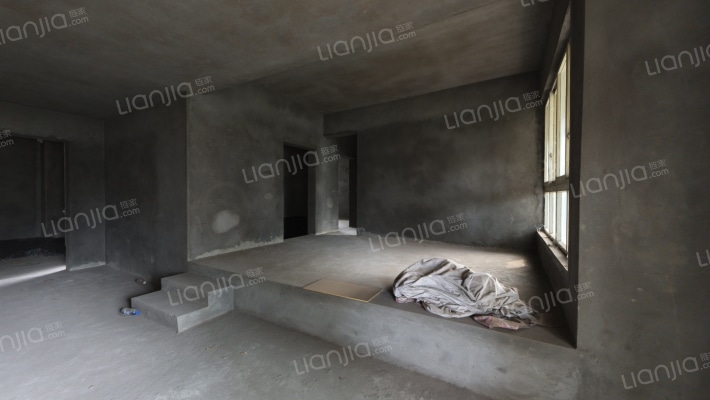 佳怡梧桐居二手房实景图