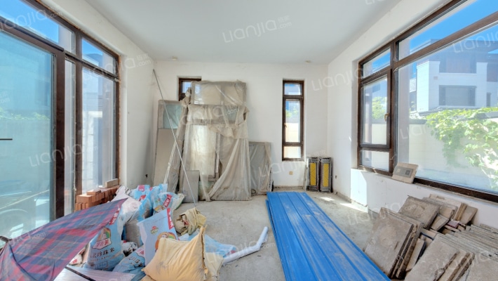 棠颂别墅二手房实景图