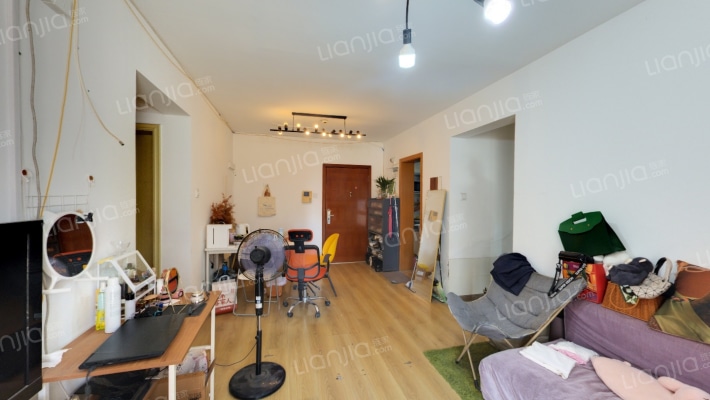 金地名轩二手房实景图