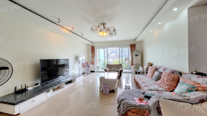 名人山庄二手房实景图