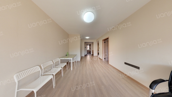 万科翡翠春晓二手房实景图