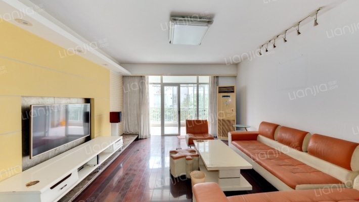 格兰云天一期二手房实景图