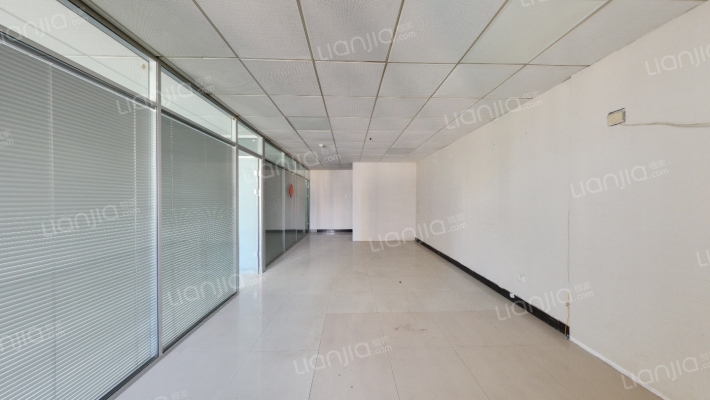 东汇大厦二手房实景图