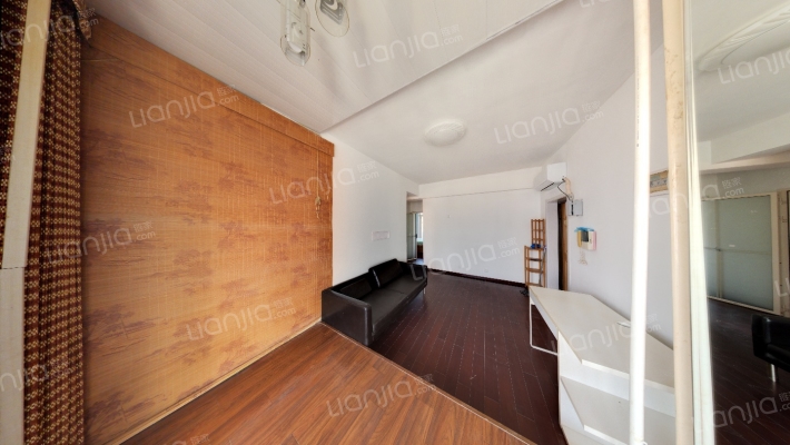 新科花园二手房实景图