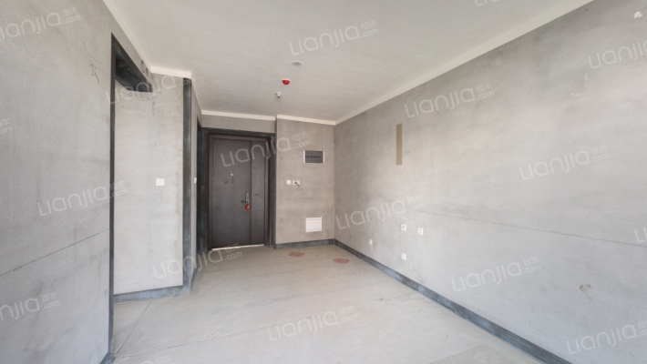 兴港永威南樾二手房实景图