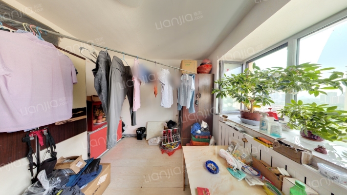 勤俭新苑二手房实景图