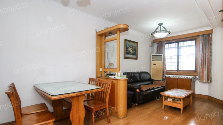 中银淮海苑二手房实景图