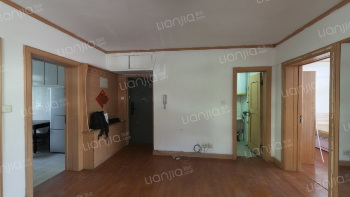 东方花园(市南)二手房实景图