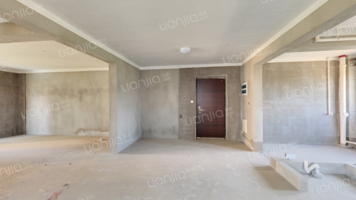 滕上花开二手房实景图