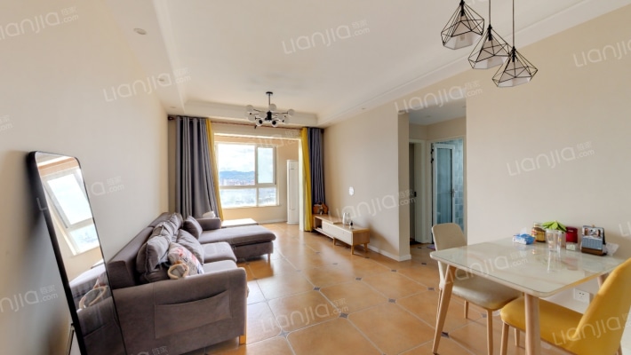 巴比亚半山二手房实景图