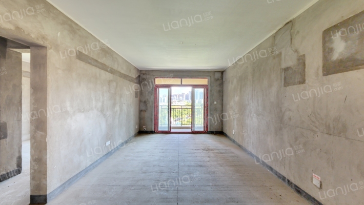 融创春晖十里雍和府二手房实景图