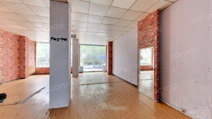 临港花园二手房实景图