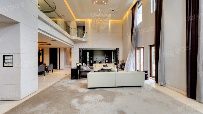 青岛小镇悦峰二手房实景图