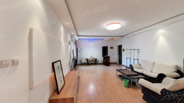 太空花园小区二手房实景图