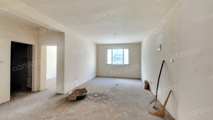 新嘉苑北区二手房实景图