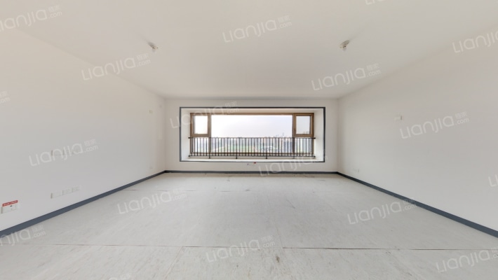 格调瑰丽花园二手房实景图