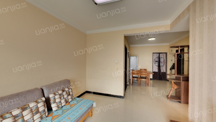 金晨嘉园二手房实景图