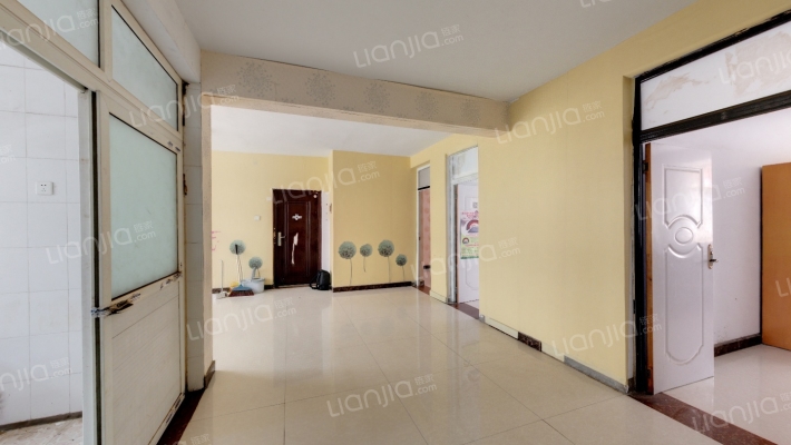 安泰苑小区二手房实景图