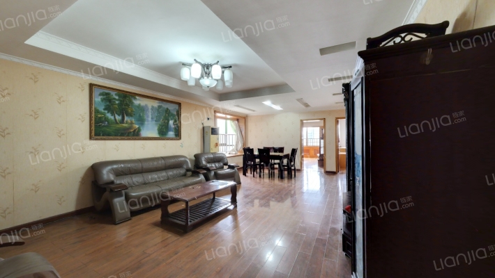 晶晶大厦二手房实景图