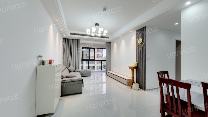 重庆融创文旅城御雅二手房实景图