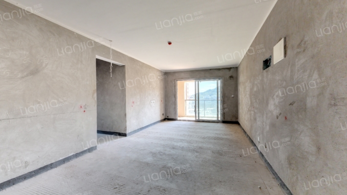 拉菲公馆A区二手房实景图