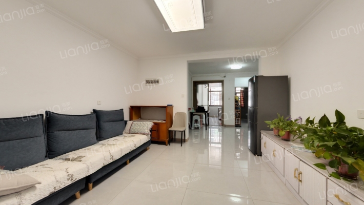 莲湖区双仁府42号院二手房实景图