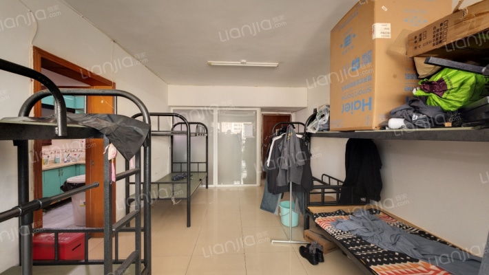 雷圳大厦二手房实景图