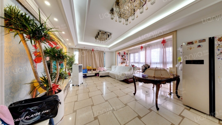 万科第五园六期二手房实景图