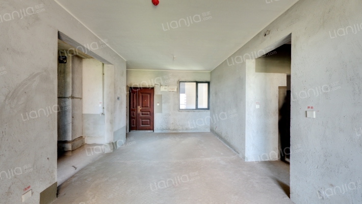 天安江畔珑园2期二手房实景图