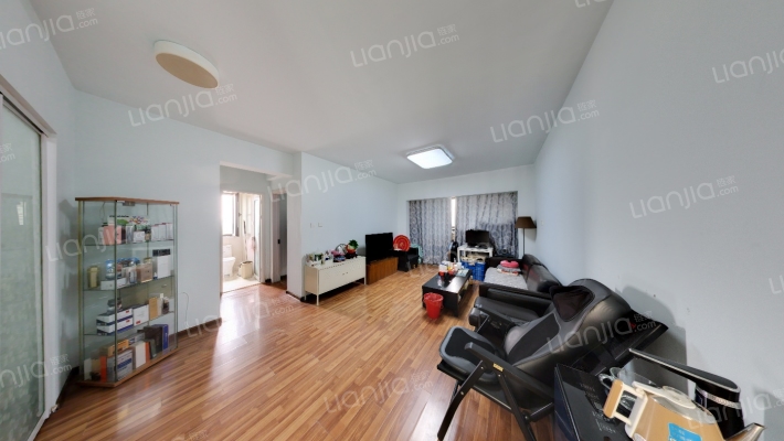 红郡雅苑二手房实景图